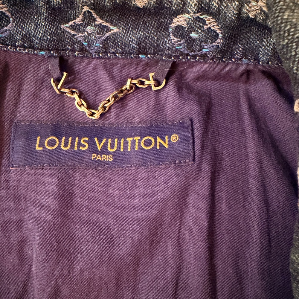 Louis Vuitton Gradient Monogram Shirt - Picture 2 of 10